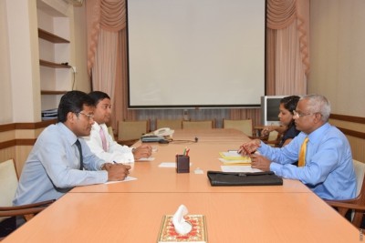 އިދިކޮޅު ފަރާތްތަކުން އެއްވެސް ޝަރުތަކާ ނުލާ މަޝްވަރާގައި ބައިވެރިވާން ސީމެގުން ގޮވާލައިފި