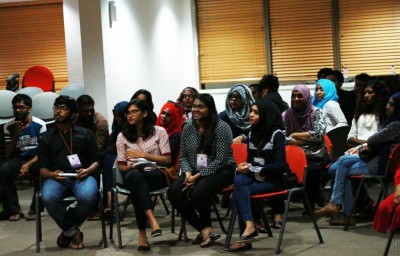 ޒުވާނުންނަށް ޚާއްސަ ލެކްޗާތަކެއް "ރަފީ" ޖަމިއްޔާއިން ކުރިއަށް ގެންގޮސްފި