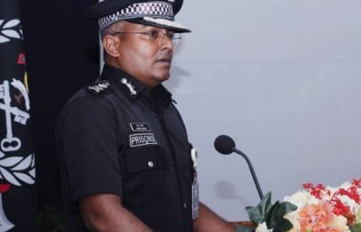 ކަރެކްޝަންސްގެ އިސްވެރިޔާ ޝިހާން މަގާމުން ވަކިކުރައްވައިފި