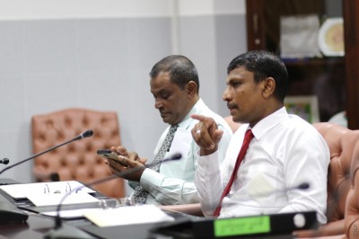 މިއީ ކޮމަންވެލްތުން ވަކިވާންވީ ވަގުތު، މަޖިލިސް ހުޅުވުމުން ގޮތެއް ނިންމާނަން: ރިޔާޒު