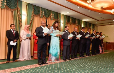 ޖޭޕީ އަށް ނިސްބަތްވާ ވަޒީރުންނަށް އެކަނި ފާޑުކިޔާތީ ޑރ. ޖަމީލް ހިތްހަމަނުޖެހިއްޖެ