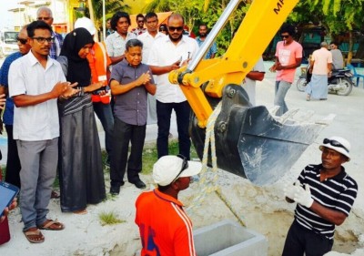 އޭދަފުށި މަގު ހެދުމުގެ އަމަލީ މަސައްކަތް އެމްއާރްޑީސީން ފަށައިފި