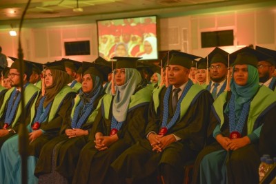 އެވިޑް ކޮލެޖުން 330 އަށްވުރެ ގިނަ ދަރިވަރުން ދަސްވެނިވެއްޖެ