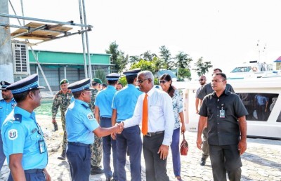 ދޫނިދޫ ޖަލުގެ ހާލަތު ރައީސް ބައްލަވައިލައްވައިފި