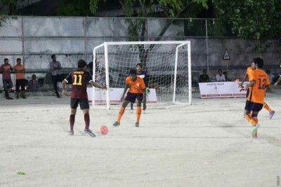 ސެމީއަށް ޔުނިވާސިޓީގެ ބިޒްނަސް ސްކޫލާއި އެފްއެޗްޓީއެސް އަދި އައިޔޫއެމް އާއި ސައިރިކްސް
