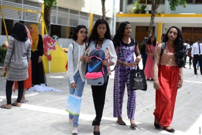 "އަންހެން ކުދިންނަށް ކުރާ އަނިޔާ ރިޕޯޓު ކުރޭ، އެއީ އާއިލީ މައްސަލައެއް ނޫން"