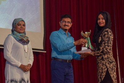 ސަން ޤުރުއާން މުބާރާތުގެ އެއްވަނަ އަފްނާނަށް، މަދަހަ މުބާރާތުގެ އެއްވަނަ ޒާރާއަށް
