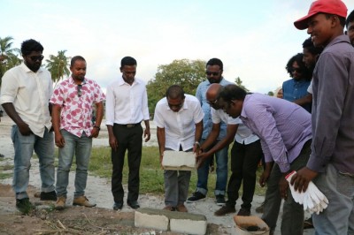 ކަނޑުހުޅުދޫ ފުޓުސަލް ދަނޑުގެ އަމަލީ މަސައްކަތް ފަށައިފި