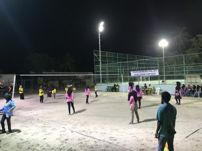 ތިމަރަފުށީ އަންހެނުންނަށް އަމާޒުކޮށްގެން ވޮލީބޯޅަ މުބާރާތެއް ބާއްވައިފި