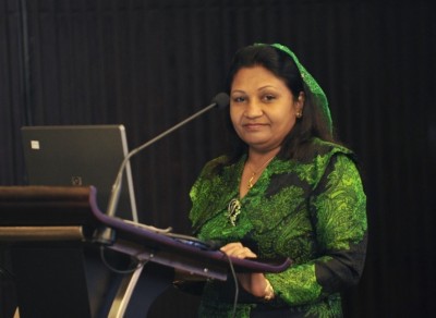 އޯޓިޒަމް ސްޕީކްސްގެ ދައުވަތަކަށް އޯޓިޒަމް އެސޯސިއޭޝަންގެ ޗެއާޕާސަން އެމެރިކާއަށް
