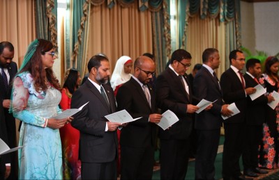 ވަޒީރުންނަށް ރުހުން ދިނުމަށް މާދަމާ ކޮމިޓީއަށް ފޮނުވަނީ