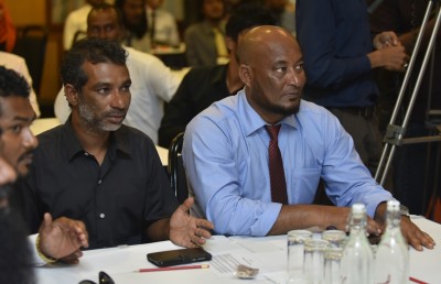 ރަށްރަށުން ގަސް ނެގުމަކީ ކުޑަކަމެއް ނޫން، މައްސަލަ ހައްލުކުރާނަން: މިނިސްޓަރު