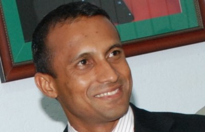 ހަމީދު ވަޒީފާއިން ވަކިކުރީ ގޯސްކޮށް ކަމަށް ދައުލަތުން އެއްބަސްވެއްޖެ