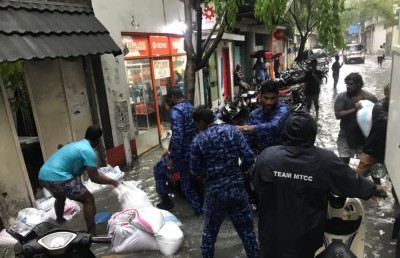 ފެންބޮޑުވުމާ ގުޅިގެން 160 އާއިލާ އަކަށް ވަނީ އަސަރުކޮށްފައި: ރައީސް