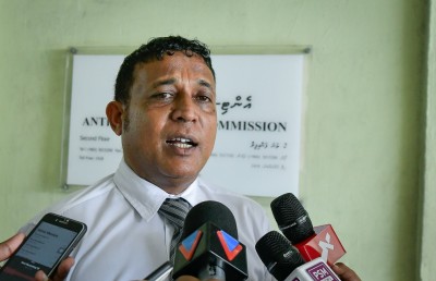 އަސްލަމަށް އެއް ލައްކަ ޑޮލަރު ހުށަހެޅި މައްސަލަ އޭސީސީއަށް