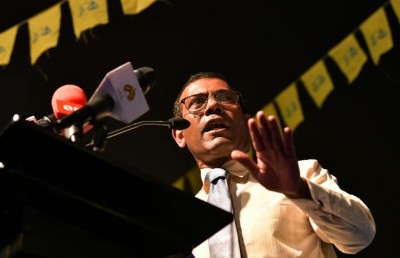 އިއްތިހާދު ދަމަހައްޓަން ޖެހޭ، ސަރުކާރު ނުވެއްޓޭނެ: ނަޝީދު