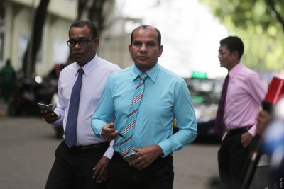 ހުންނާނީ ރައީސް ޔާމީނާ އެކު، މައުމޫނަށް ވެސް އެއްބާރުލުން ދޭނަން: މެމްބަރު ލަތީފް