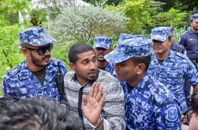 ގޭންގްތަކާ ވާހަކަ ދައްކަން މަހުލޫފް ގޮވާލެއްވުން އެތައް ބަޔަކަށް މައްސަލައަކަށް!