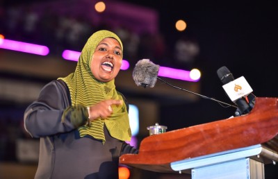 މަޖިލީހުން 20 ޕަސެންޓް އަންހެނުންނަށް ދޭންޖެހޭ: ޝިދާތާ