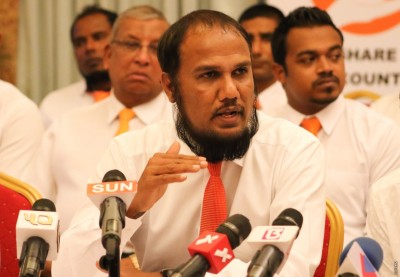ރައީސް ޔާމީނަކީ ގައުމެއް ބިނާކުރުމުގެ ހިތްވަރާއި ގަޓު ހުރި ބޭފުޅެއް: މައުރޫފް