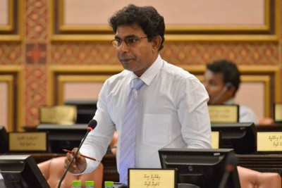 ޖިނާއީ އިޖުރާއަތަށް އަމަލުކުރުން ފަސްކުރުމަކީ މެމްބަރުން އަމިއްލައަށް ކަރުގައި ހިފުން: ވައްޑެ
