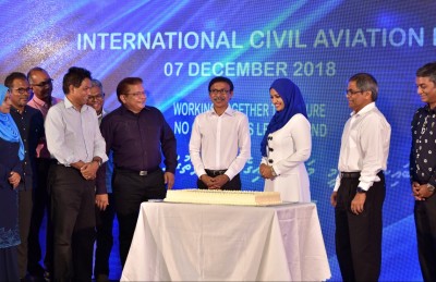 ވައިގެ ދަތުރުފަތުރު ވާދަވެރިކޮށް، އަގު ހެޔޮކުރާނަން: އައިޝާ