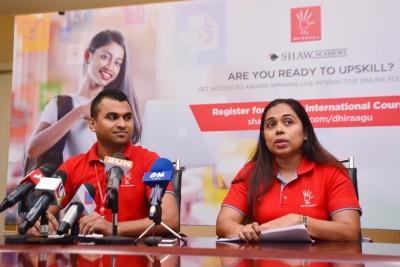 ޝޯ އެކަޑެމީން ކިޔެވުމުގެ ފުރުސަތު ދިރާގުން ފަހިކޮށްދީފި، ފުރަތަމަ ކޯސް މުޅިން ހިލޭ!