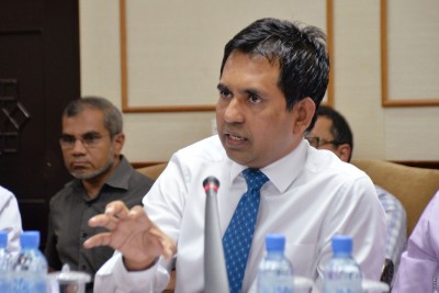 ޓެކްސީ ބޯޑު ބޭނުންވާ ހުރިހާ ފަރާތްތަކަށް ބޯޑު ދޫކުރުމުގެ ވިސްނުން އެބަހުރި: ސައީދު