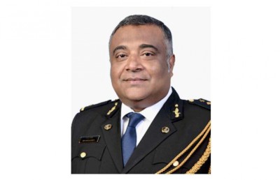 އާ އިމިގްރޭޝަން ކޮންޓްރޯލަކަށް އެފްއޭ ފަޔާޒް ހަމަޖައްސަނީ