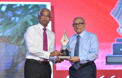 ނަޝީދަށް ދިން އަނިޔާތައް ހަނދާންކޮށްދެއްވަމުން މައުމޫނަށް މަރުހަބާ ވިދާޅުވެއްޖެ