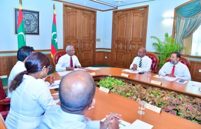 އީޔޫ އާއި ޔޫކޭއާ އެކު މިނިވަން ވިޔަފާރީގެ އެއްބަސްވުމެއް ހަދަން މަސައްކަތް ކުރަނީ