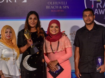 ލީޑިން ވެލްނެސް އެންޑް ސުޕާ ރިސޯޓުގެ އެވޯޑު އިރުފުއްޓަށް