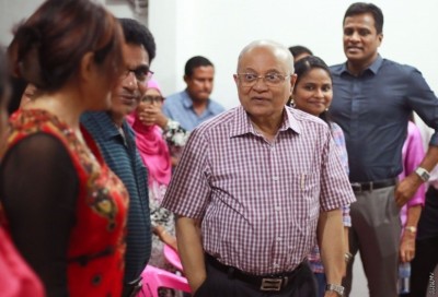 އިންތިހާބު ފަސްކޮށްފިނަމަ ގާނޫނީ ހުސްކަމަކަށް ދާނެ: މައުމޫން