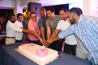 މާލޭ އުތުރު ބަނދަރުގައި އެމްޕީއެލުން ހެދި ކެފޭ ހުޅުވައިފި