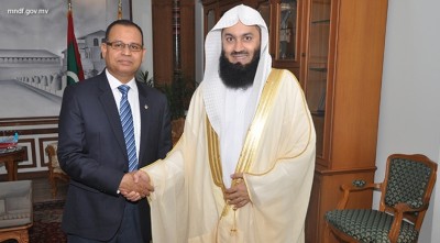 ޑިފެންސް މިނިސްޓަރު މުފްތީ މެންކުއާ ބައްދަލުކުރައްވައިފި