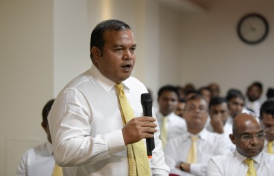 ޕެންޝަން ފައިސާ އިން ހައްޖަށް ދެވޭނީ ކުރިން ހައްޖު ނުވާ މީހުންނަށް