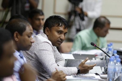 އިގްތިސާދީ ކޮމެޓީގެ މުގައްރިރަކަށް އިލްހާމް