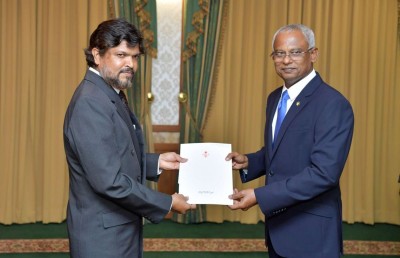 ކަސްޓަމްސްގެ ވެރިއަކަށް ނުއުމާން