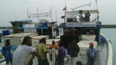 ސަރުކާރުން މަސްވެރިންނަށް ވެފައިވާ ވައުދުތައް ފުއްދައިދޭން މައުމޫން ގޮވާލައްވައިފި