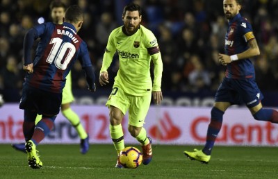 މެސީގެ ހެޓްރިކާ އެކު ބާސެލޯނާ ލީޑު ދަމަހައްޓައިފި