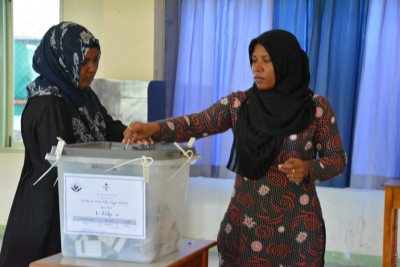 އިންތިހާބު ފަސްކުރުމަކީ އިންތިހާބީ ހައްގަށް ލިބޭ އުނިކަމެއް: މައުމޫން