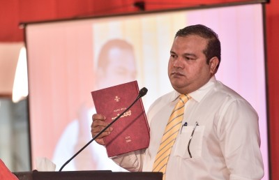 ޕެންޝަން ފައިސާ އިން ހައްޖަށް ދެވޭ ގޮތަށް މަޖިލީހުން ފާސްކޮށްފި