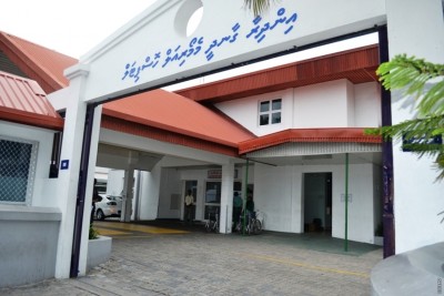ހުޅުމާލޭގައި ޒަހަމްކޮށްލި މީހާގެ ބޮލުގެ އަށް ތަނަަކަށް ވަނީ ތޫނު އެއްޗަކުން ހަމަލާދީފައި