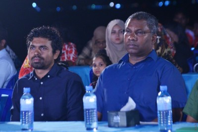 ހުޅުމާލެެ ޕޯޓަށް ވަރަށް އަވަހަށް މުވައްޒަފުން ނަގާނަން: ޖުނައިދު