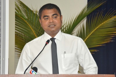 ތަރައްގީގެ ލަނޑުދަނޑިތައް ހާސިލްކުރަން ގިނަ މަސައްކަތްތަކެއް ކުރާނަން: ޠާރިޤު