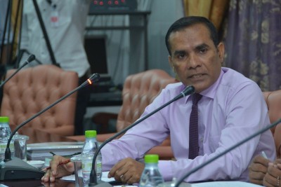 މެމްބަރު ޖައުފަރު ދާއޫދަށް 48،000 ރުފިޔާ ދައްކަން އަމިއްލަ މީހަކަށް އަންގައިފި