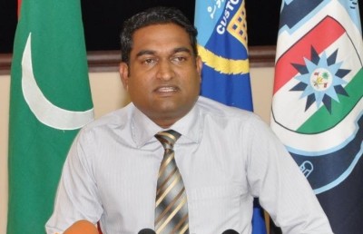 ޖިނާހަށް ފުލުހުންގެ ވަޒީފާ އަނބުރާ ދޭން ހުކުމްކޮށްފި