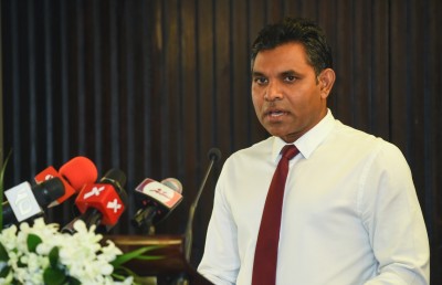 ނައިބު ރައީސް އެނާޖީ ޑްރިންކްސް ބެއްލެވުން ހުއްޓާލައްވައިފި