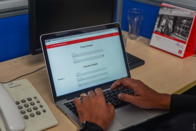 ޑޮލަރު ކިިއުގެ ސަގާފަތަށް ނިމުމެއް، މިހާރު އޮންލައިންކޮށް ޑޮލަރު ގަނެވޭނެ