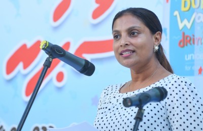 ގްރޭޑް އެކެއްގެ ދަރިވަރުންނަށް ރީޔޫސަބްލް ފެން ފުޅި ދިނުމުގެ ޕްރޮގްރާމް އިފްތިތާހުކޮށްފި